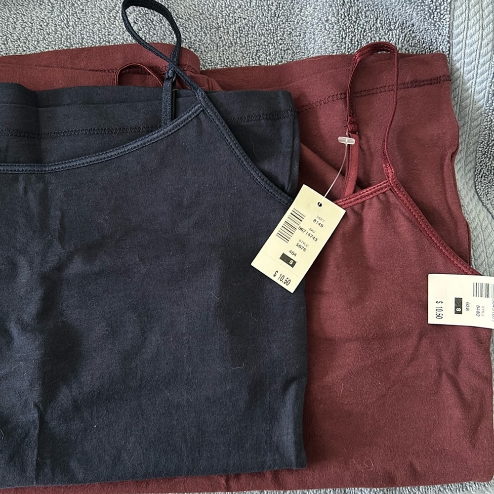Aeropostale 2 favorite shelf-bra cami